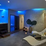 Island Blue Ξενοδοχείο με διαμερίσματα