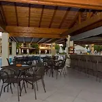 Ξενοδοχείο με διαμερίσματα Island Blue 3*