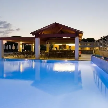 Island Blue Aparthotel Pefki