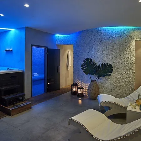 Island Blue Aparthotel