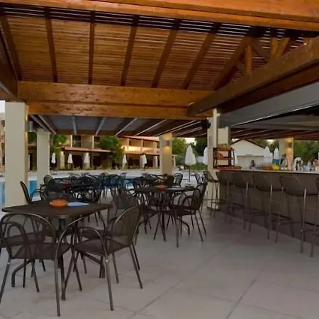 Aparthotel Island Blue 3*